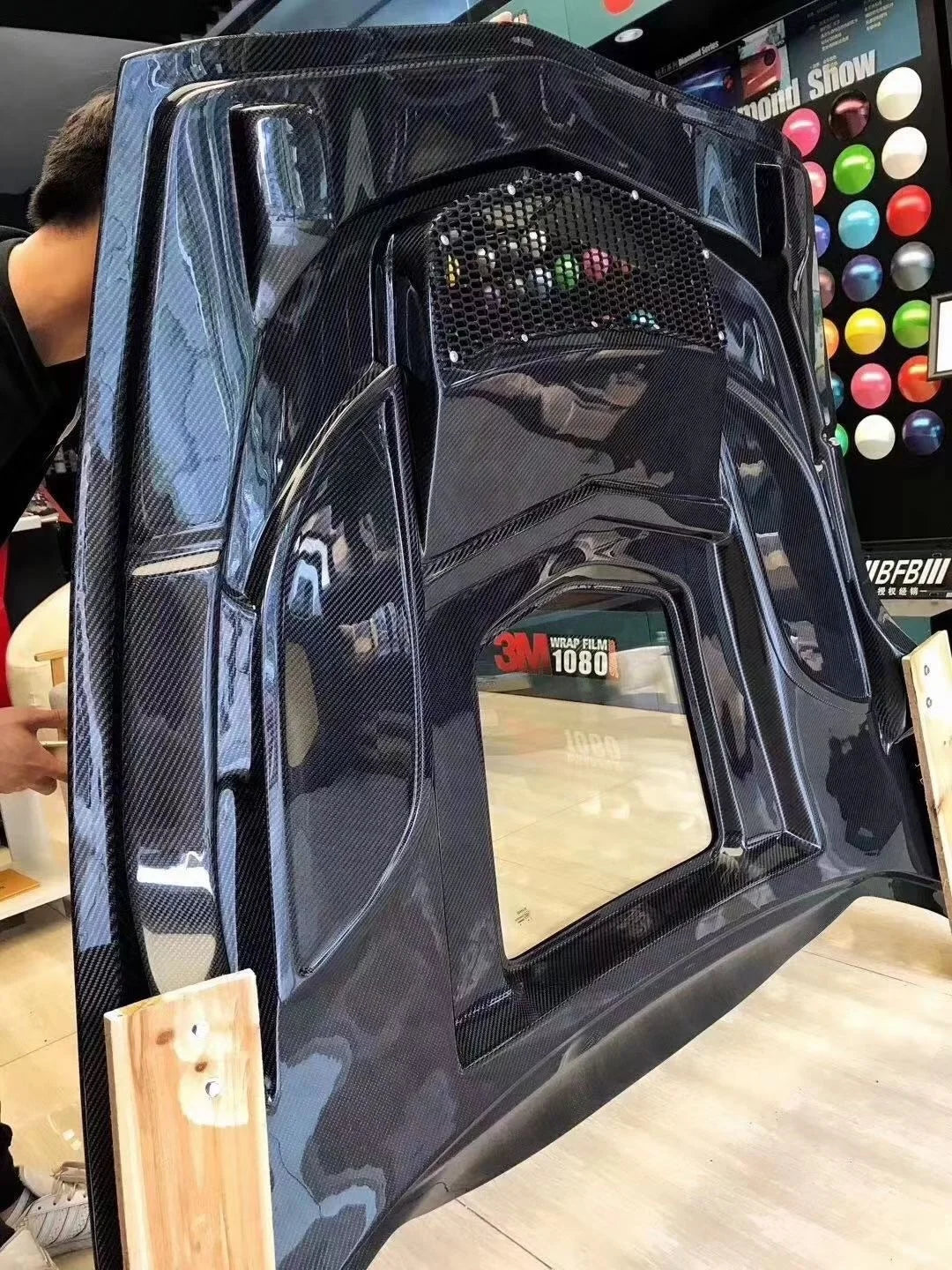 Double Sided Carbon Fiber Hood With Exposed Glass For C7 Corvette